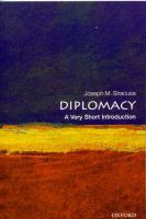 Diplomacy : a very short introduction /